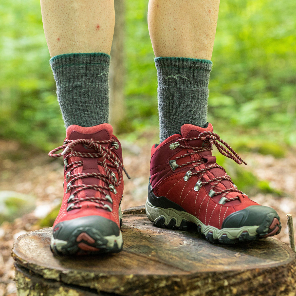 Ladies Boot Midweight Seamless Hiking Merino Wool Socks