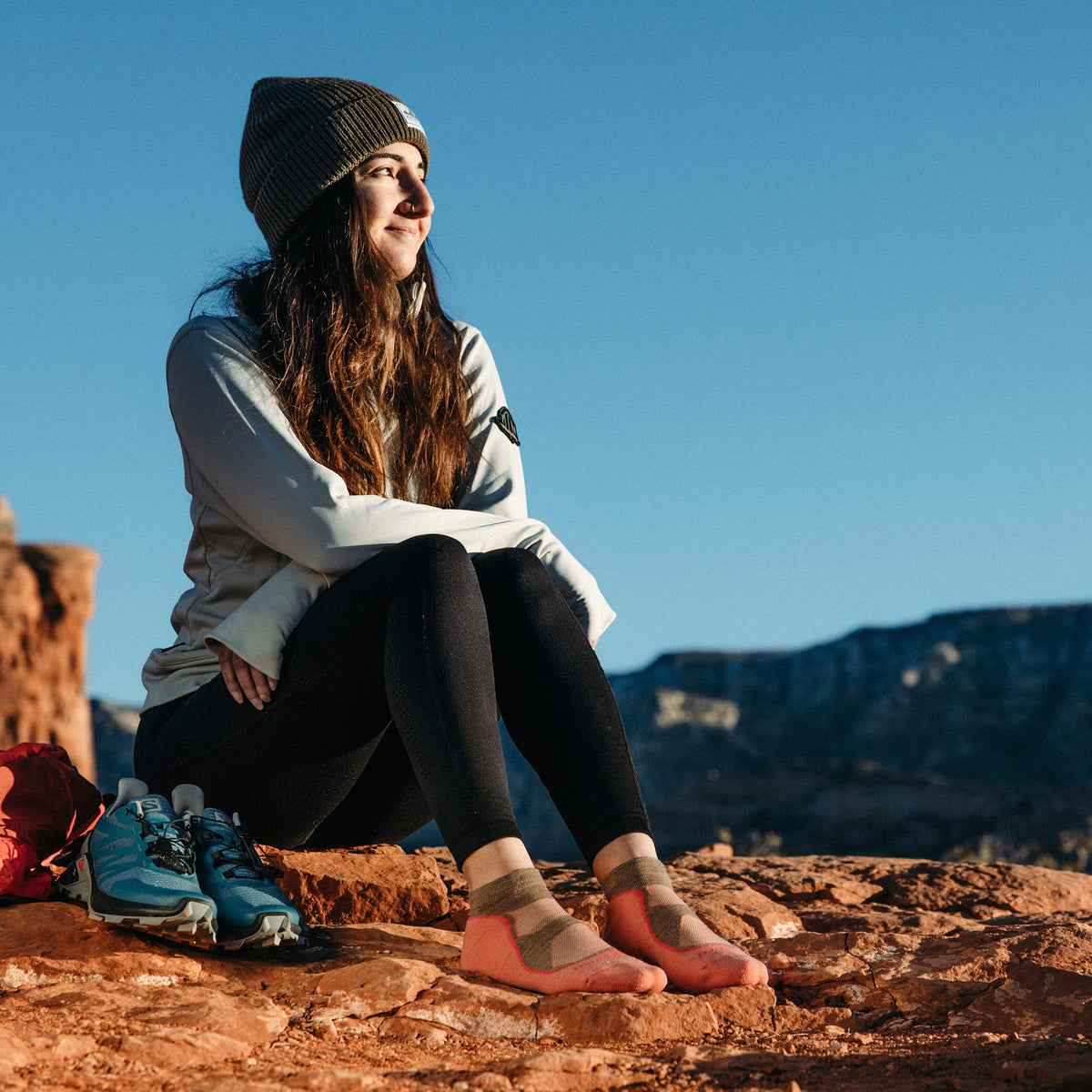 Ladies Light Hiker No Show Lightweight Hiking Merino Socks