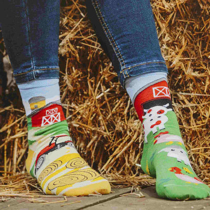 1 Pack Unisex Mismatched Novelty Odd Socks - Farm